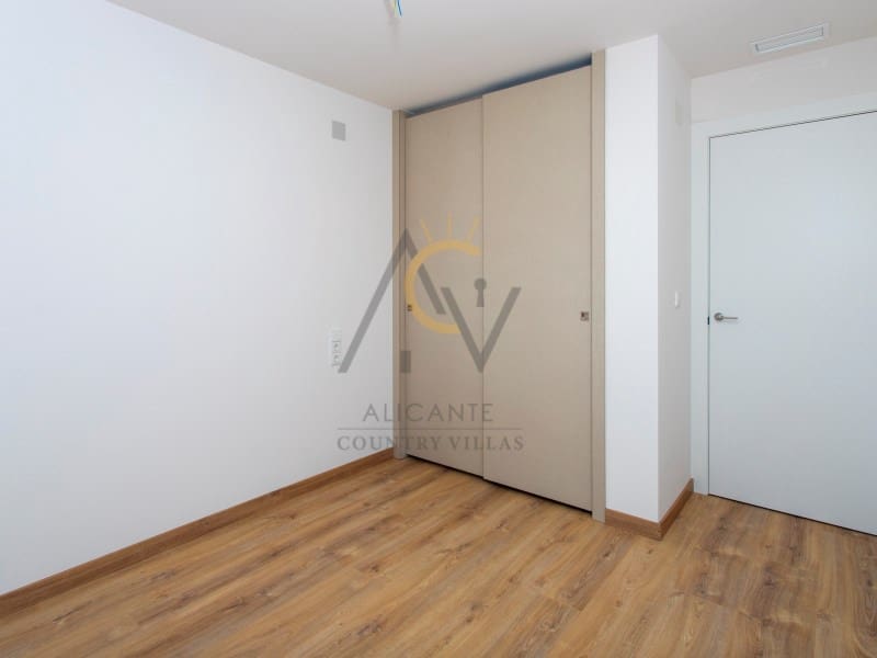 3 quarto Apartamento para venda em Hondon de las Nieves - 215 000 € (Ref: 9741680)