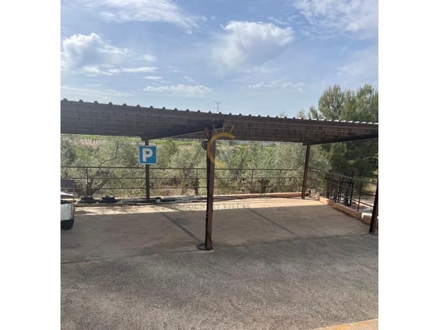 6 makuuhuone Maalaistalo myytävänä paikassa Villena mukana uima-altaan 
autotalli - 299 000 € (Ref: 9784996)