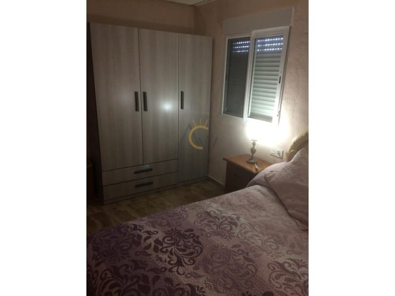 6 makuuhuone Maalaistalo myytävänä paikassa Villena mukana uima-altaan 
autotalli - 299 000 € (Ref: 9784996)