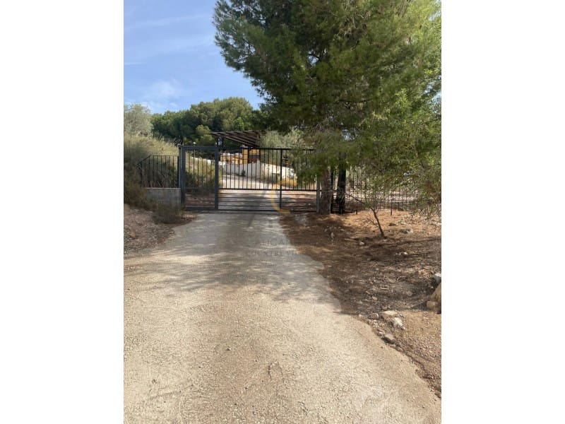 6 makuuhuone Maalaistalo myytävänä paikassa Villena mukana uima-altaan 
autotalli - 299 000 € (Ref: 9784996)