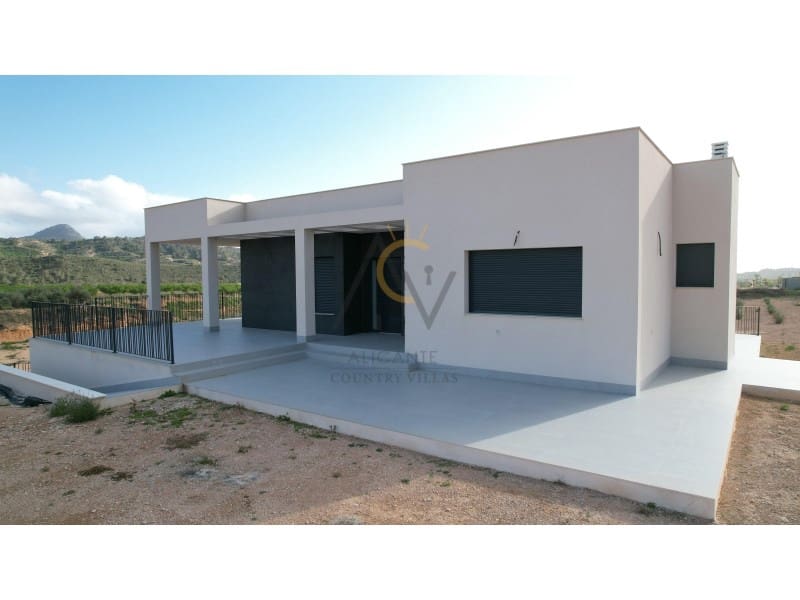 Chalet de 3 habitaciones en Macisvenda en venta con piscina garaje - 439.995 € (Ref: 9788322)