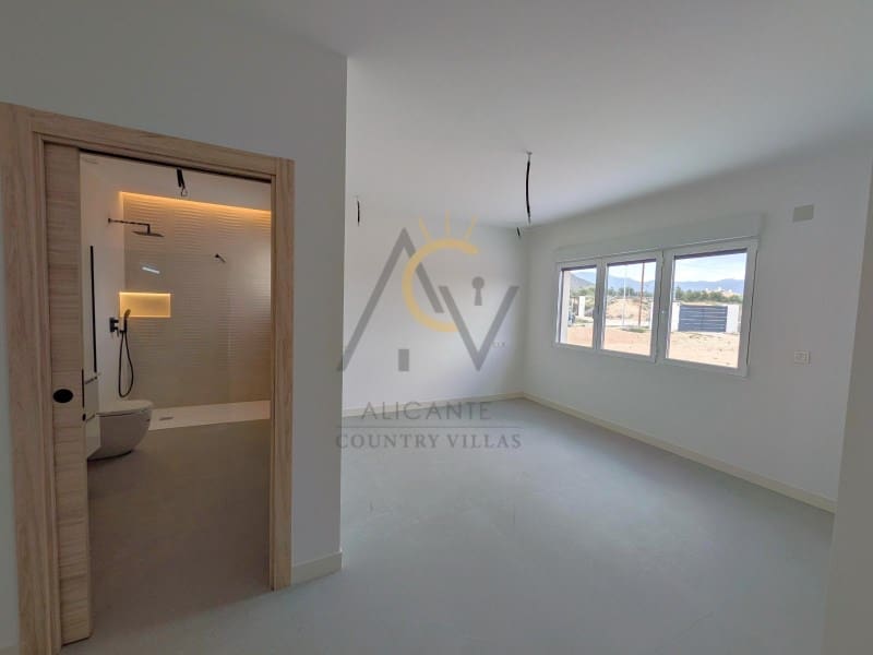 Chalet de 3 habitaciones en Macisvenda en venta con piscina garaje - 439.995 € (Ref: 9788322)