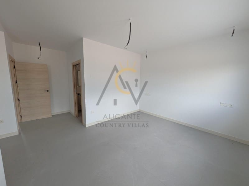 Chalet de 3 habitaciones en Macisvenda en venta con piscina garaje - 439.995 € (Ref: 9788322)