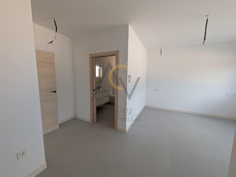 Chalet de 3 habitaciones en Macisvenda en venta con piscina garaje - 439.995 € (Ref: 9788322)