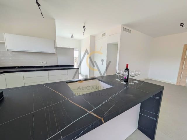 Chalet de 3 habitaciones en Macisvenda, Abanilla en venta con piscina garaje - 439.995 € (Ref: 9788322)