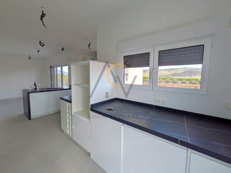 Chalet de 3 habitaciones en Macisvenda en venta con piscina garaje - 439.995 € (Ref: 9788322)