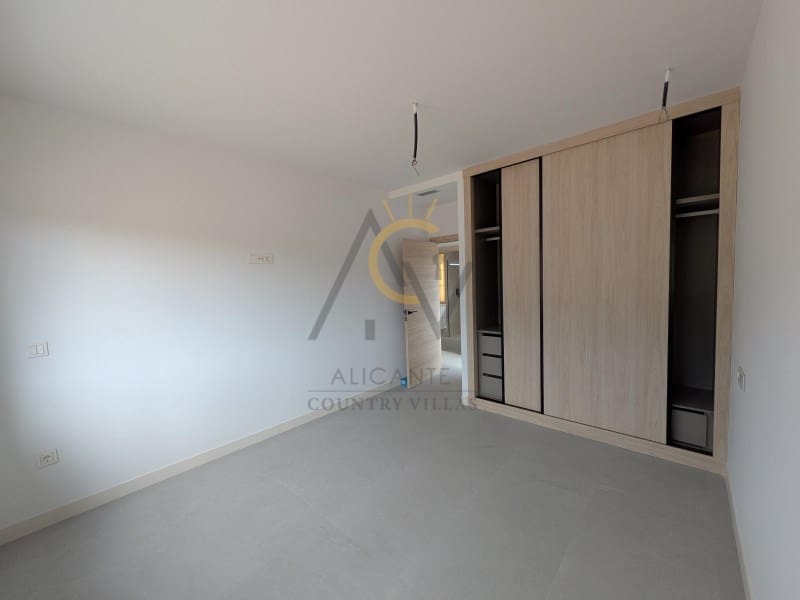 Chalet de 3 habitaciones en Macisvenda en venta con piscina garaje - 439.995 € (Ref: 9788322)