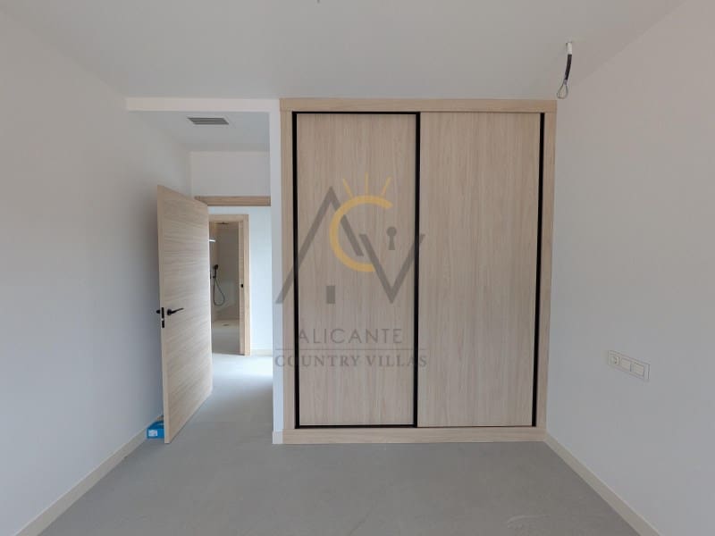 Chalet de 3 habitaciones en Macisvenda en venta con piscina garaje - 439.995 € (Ref: 9788322)