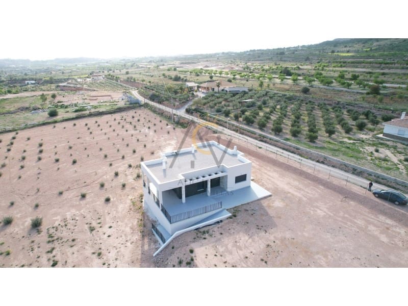 Chalet de 3 habitaciones en Macisvenda en venta con piscina garaje - 439.995 € (Ref: 9788322)