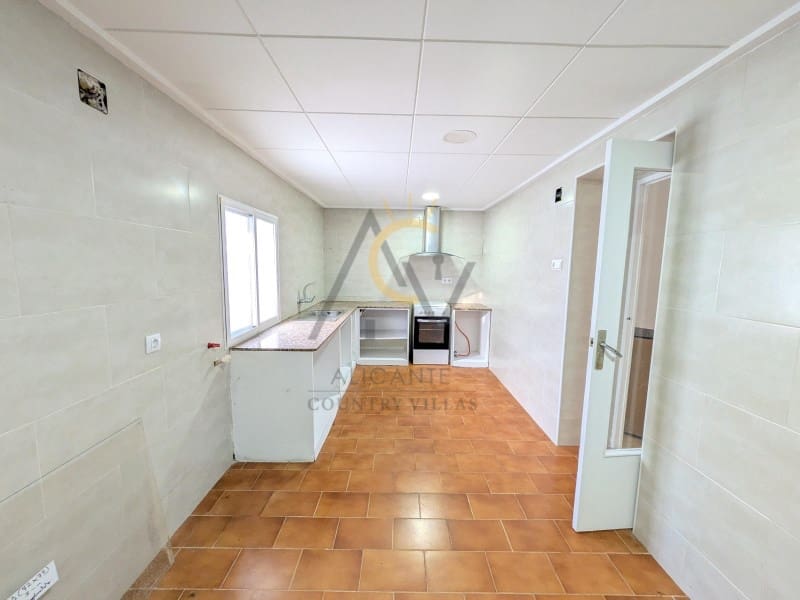 2 camera da letto Finca/Casa di Campagna in vendita in Monovar / Monover con garage - 88.000 € (Rif: 9788323)