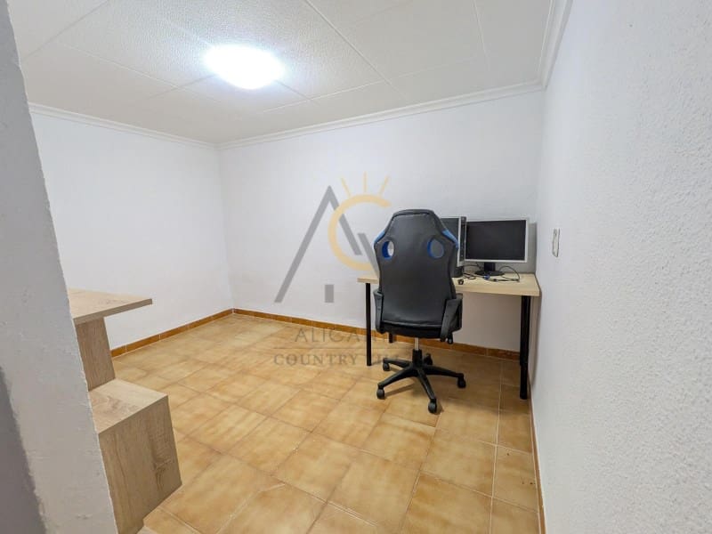 2 camera da letto Finca/Casa di Campagna in vendita in Monovar / Monover con garage - 88.000 € (Rif: 9788323)