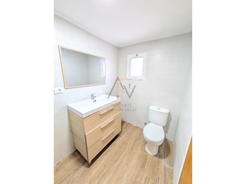 2 camera da letto Finca/Casa di Campagna in vendita in Monovar / Monover con garage - 88.000 € (Rif: 9788323)