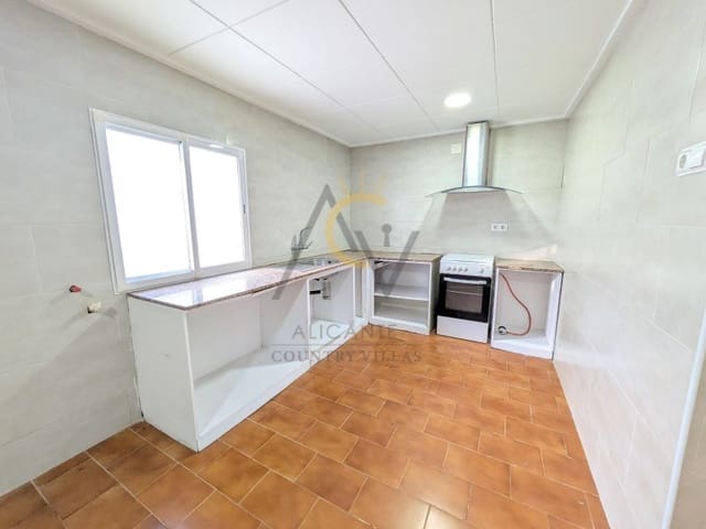 2 soveværelse Finca/Landehus til salg i Monóvar / Monóver med garage - € 88.000 (Ref: 9788323)