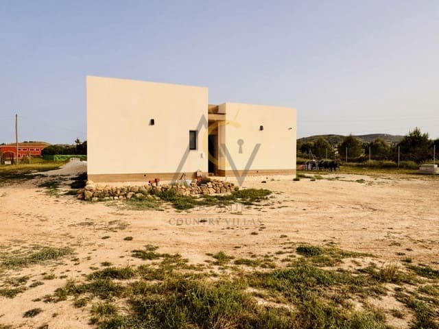 3 soverom Villa til salgs i Aspe med garasje - € 559 995 (Ref: 9808084)
