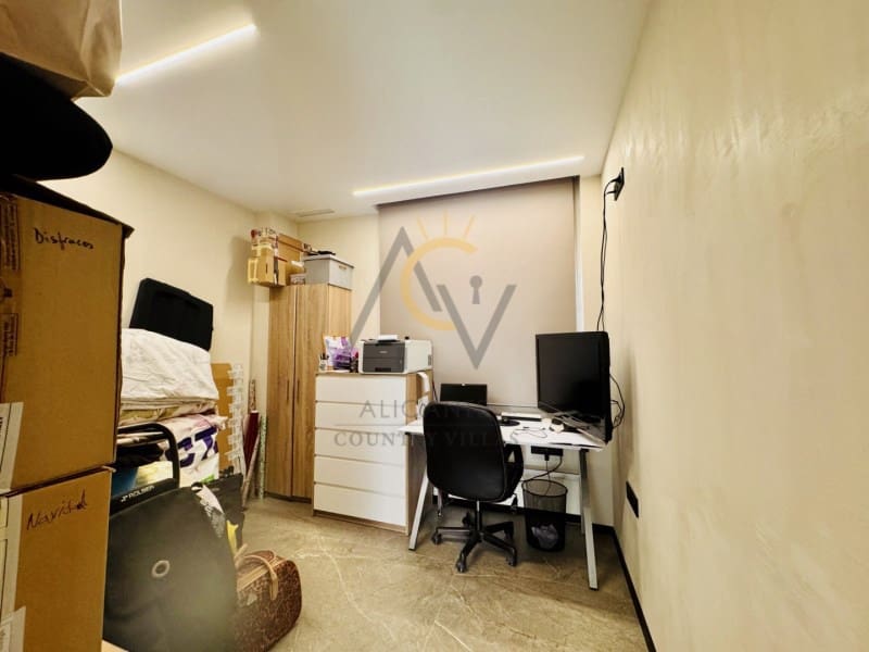 3 soverom Villa til salgs i Aspe med garasje - € 559 995 (Ref: 9808084)