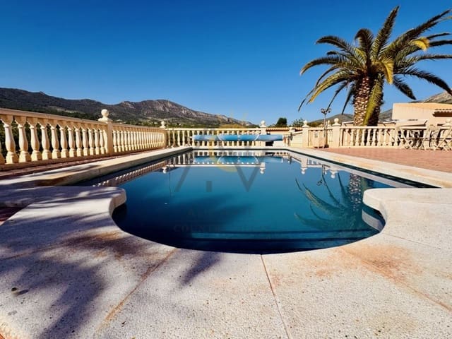 3 chambre Villa/Maison à vendre à La Romana avec piscine - 349 995 € (Ref: 9808085)