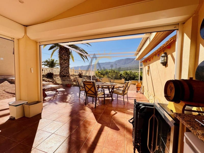 3 chambre Villa/Maison à vendre à La Romana avec piscine - 349 995 € (Ref: 9808085)