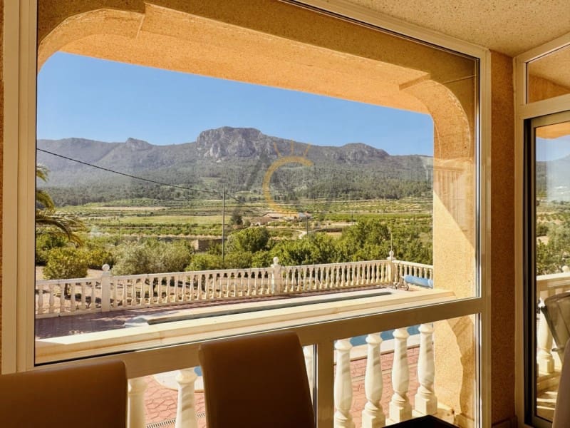 3 chambre Villa/Maison à vendre à La Romana avec piscine - 349 995 € (Ref: 9808085)