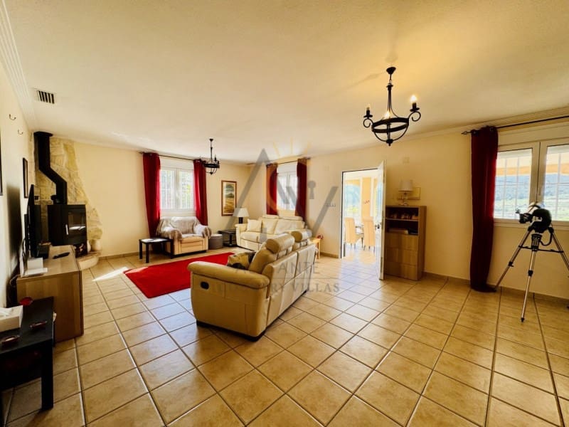 3 chambre Villa/Maison à vendre à La Romana avec piscine - 349 995 € (Ref: 9808085)