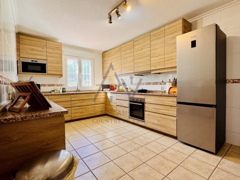 3 chambre Villa/Maison à vendre à La Romana avec piscine - 349 995 € (Ref: 9808085)