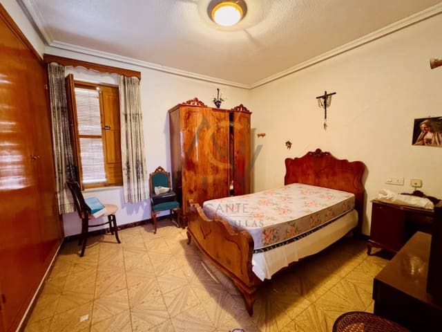 3 chambre Maison de Ville à vendre à La Romana - 235 000 € (Ref: 9808086)