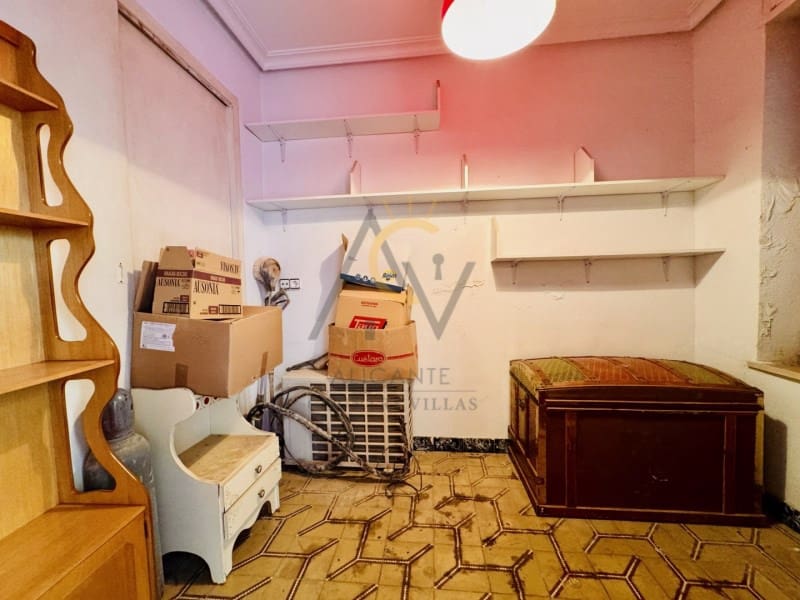 5 sovrum Hus till salu i La Romana - 105 000 € (Ref: 9808087)