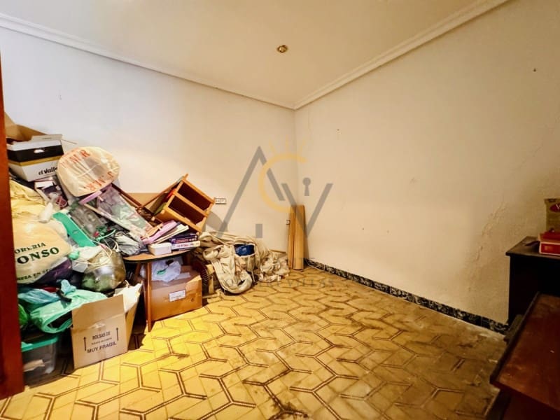 5 sovrum Hus till salu i La Romana - 105 000 € (Ref: 9808087)