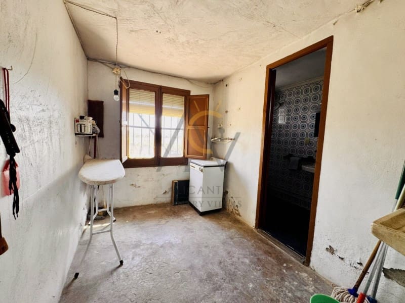 3 sovrum Finca/Hus på landet till salu i La Romana - 179 995 € (Ref: 9855353)