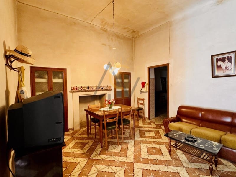 3 sovrum Finca/Hus på landet till salu i La Romana - 179 995 € (Ref: 9855353)