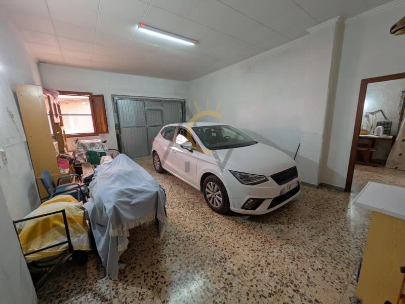 5 slaapkamer Huis te koop in Monovar / Monover met garage - € 243.500 (Ref: 9892471)