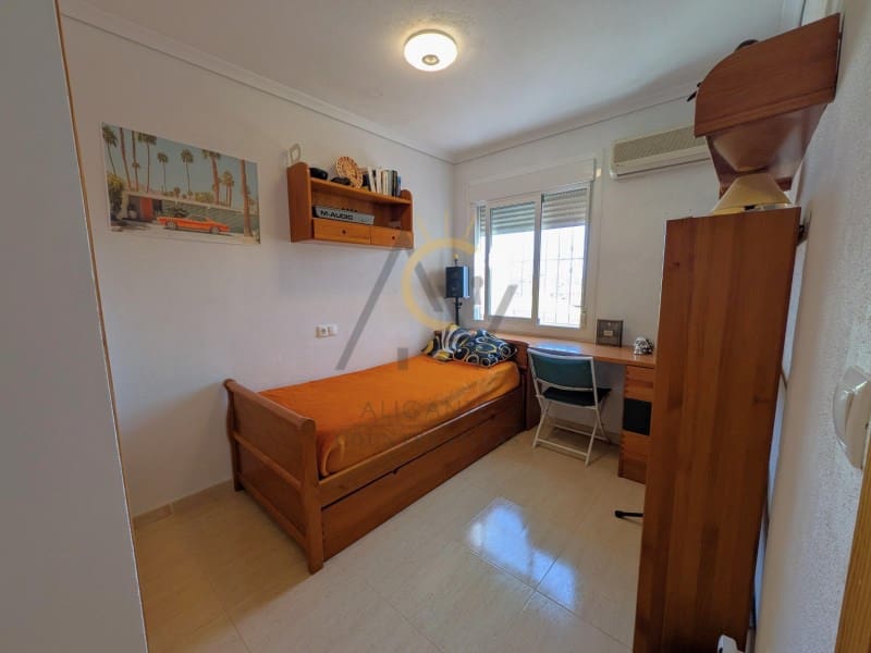 2 chambre Bungalow à vendre à Monforte del Cid - 186 000 € (Ref: 9910731)