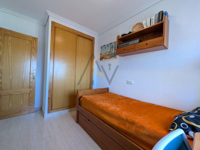 2 chambre Bungalow à vendre à Monforte del Cid - 186 000 € (Ref: 9910731)