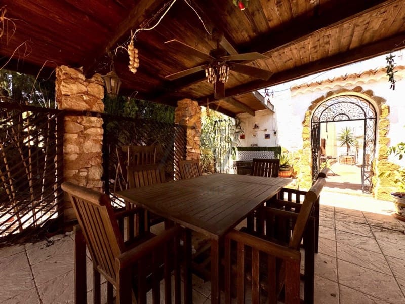 5 quarto Quinta/Casa Rural para venda em La Romana - 339 995 € (Ref: 9915971)