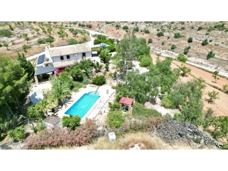 5 quarto Quinta/Casa Rural para venda em La Romana - 339 995 € (Ref: 9915971)