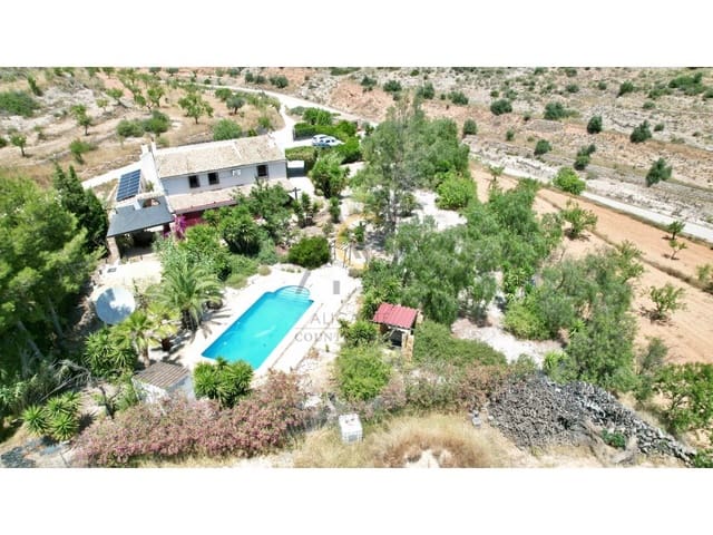 5 quarto Quinta/Casa Rural para venda em La Romana - 339 995 € (Ref: 9915971)