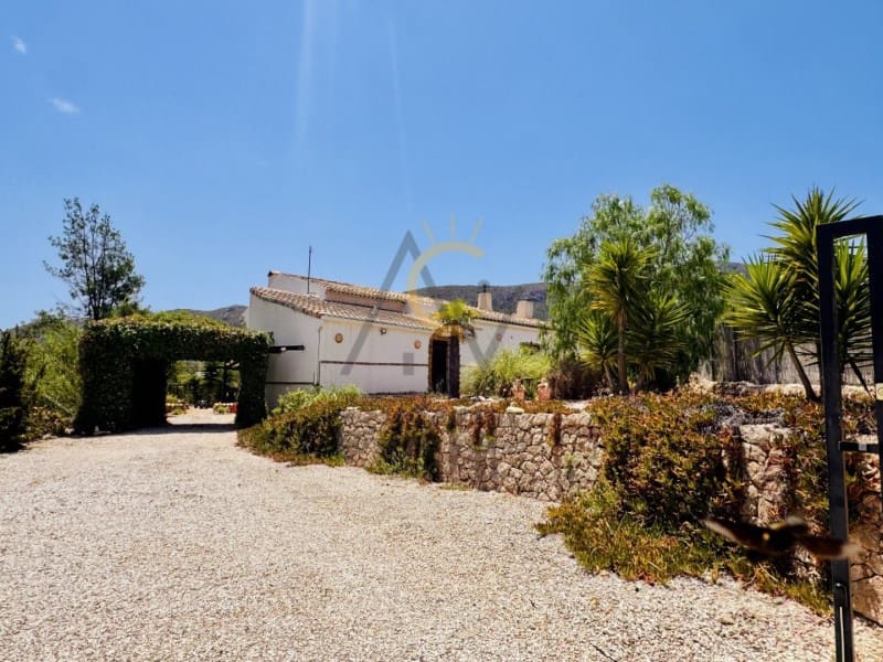 5 quarto Quinta/Casa Rural para venda em La Romana - 339 995 € (Ref: 9915971)
