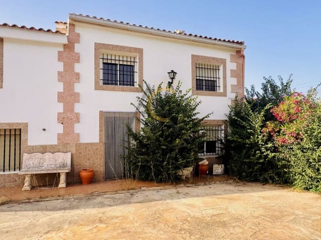 2 soveværelse Finca/Landehus til salg i La Romana - € 87.000 (Ref: 9947560)