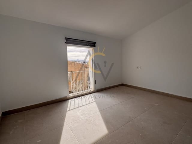 3 soverom Hus til salgs i Pinoso - € 127 995 (Ref: 9952355)