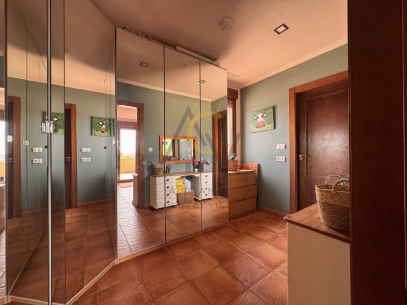 6 sovrum Villa till salu i Hondon de las Nieves - 695 000 € (Ref: 9975050)