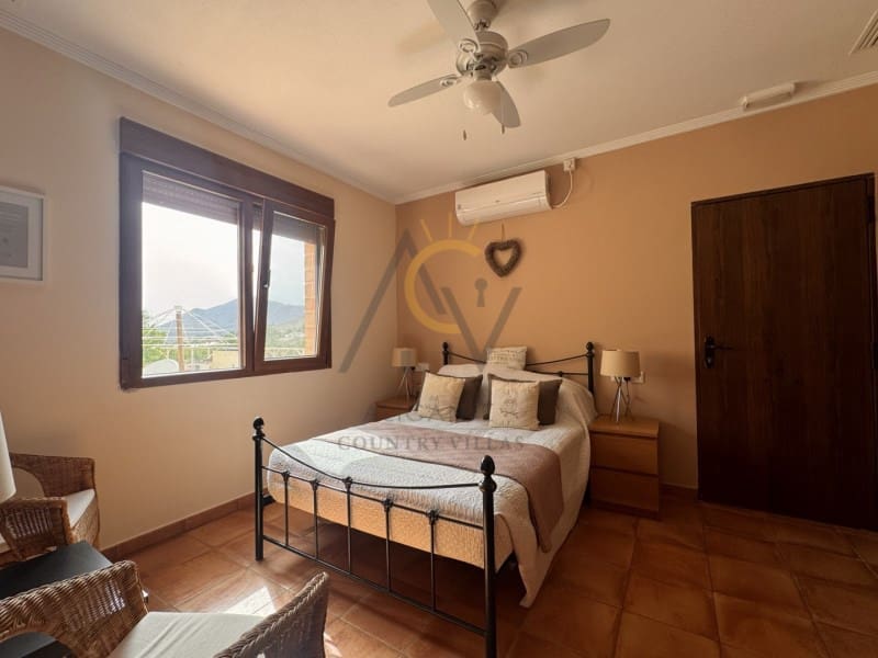 6 sovrum Villa till salu i Hondon de las Nieves - 695 000 € (Ref: 9975050)