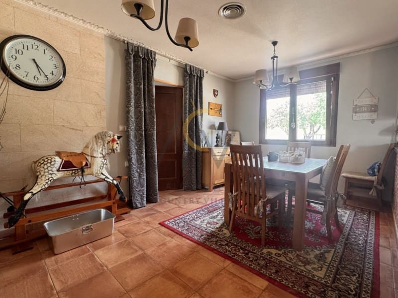 6 sovrum Villa till salu i Hondon de las Nieves - 695 000 € (Ref: 9975050)
