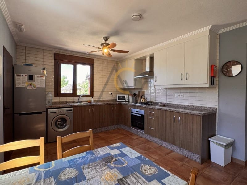 6 sovrum Villa till salu i Hondon de las Nieves - 695 000 € (Ref: 9975050)
