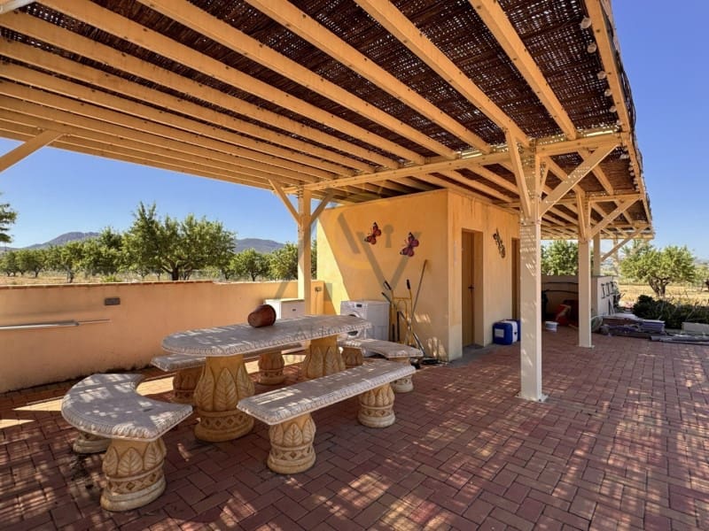 6 sovrum Villa till salu i Hondon de las Nieves - 695 000 € (Ref: 9975050)