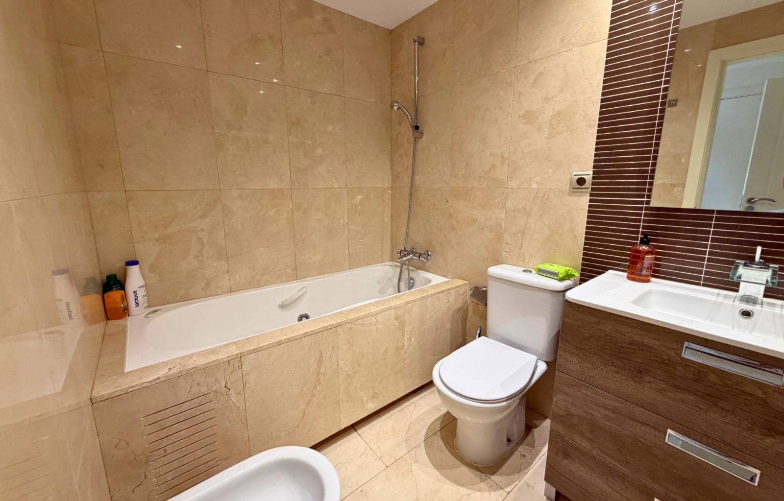 Piso de 3 habitaciones en Casares en venta con piscina garaje - 490.000 € (Ref: 10004845)