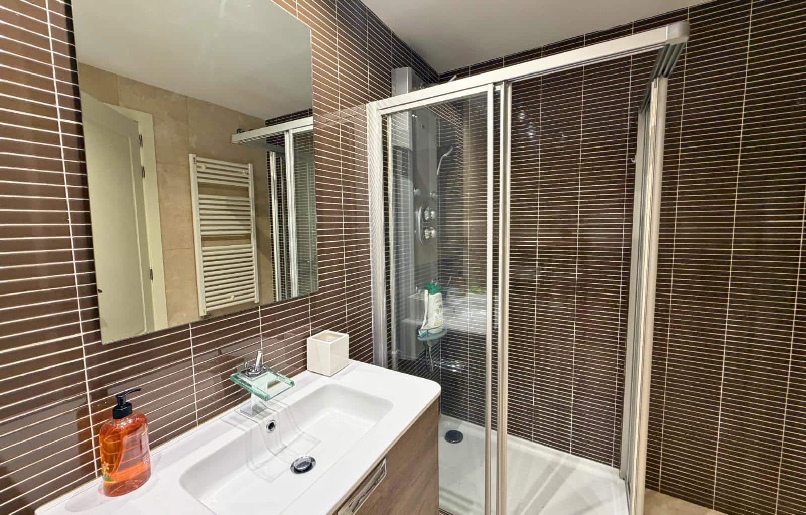 Piso de 3 habitaciones en Casares en venta con piscina garaje - 490.000 € (Ref: 10004845)