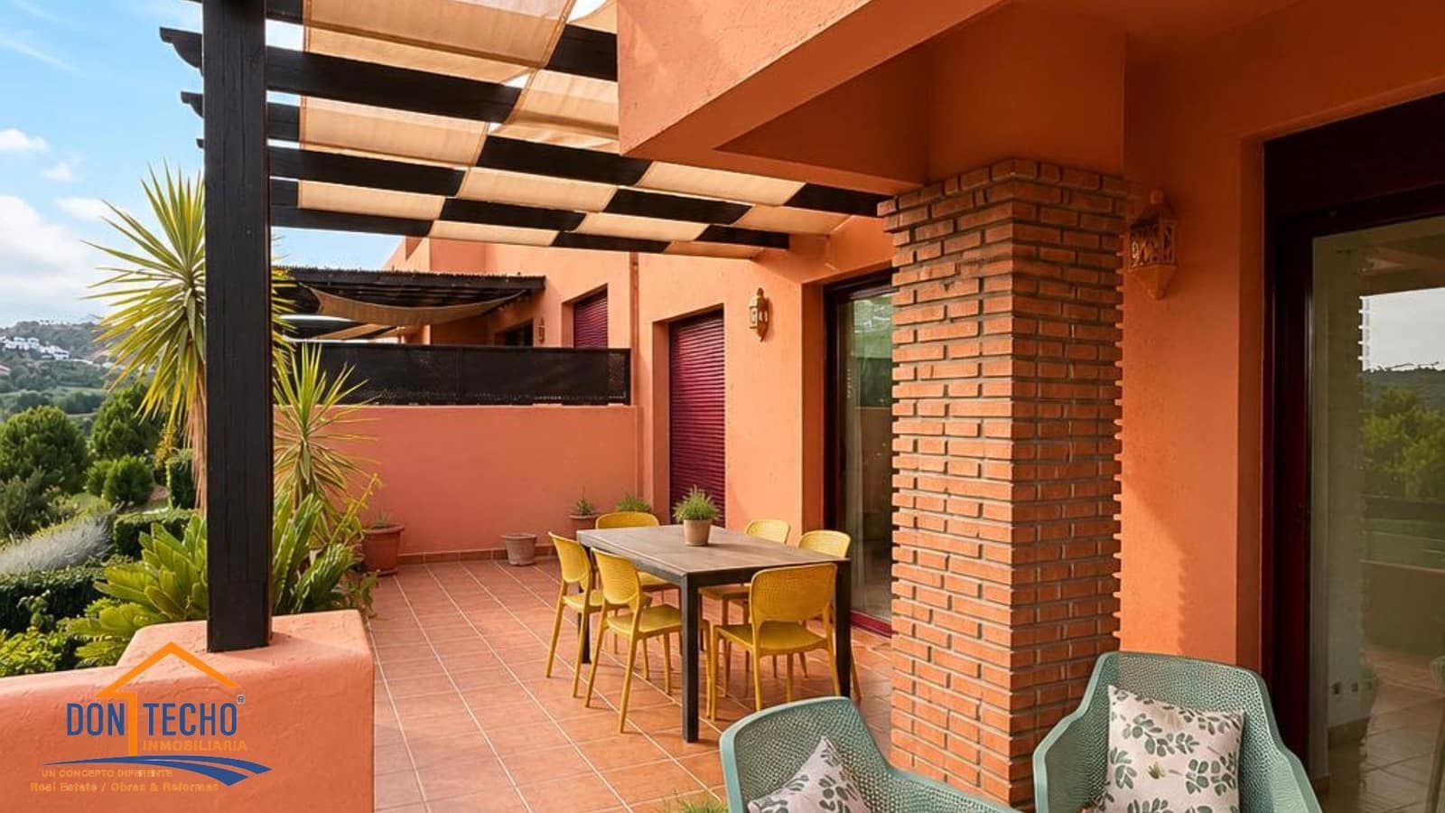 Piso de 3 habitaciones en Casares en venta con piscina garaje - 490.000 € (Ref: 10004845)