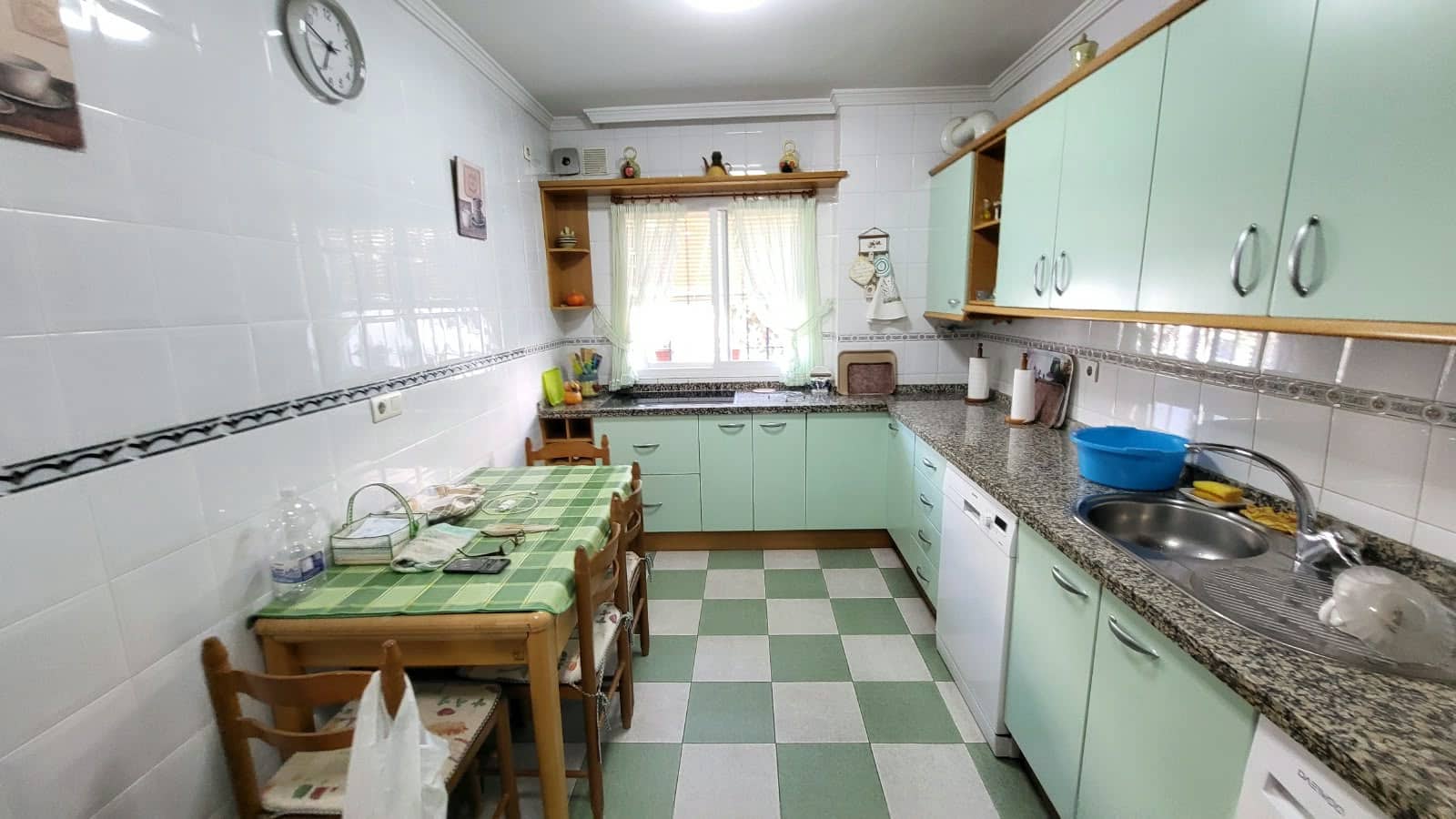 4 bedroom Villa for sale in Rincon de la Victoria with pool garage - € 615,000 (Ref: 10153835)
