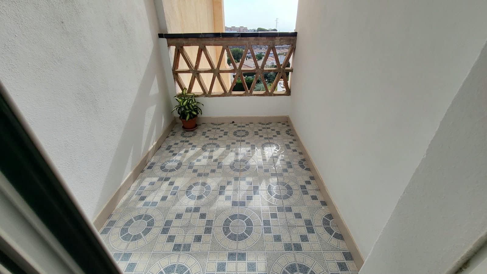 4 bedroom Villa for sale in Rincon de la Victoria with pool garage - € 615,000 (Ref: 10153835)