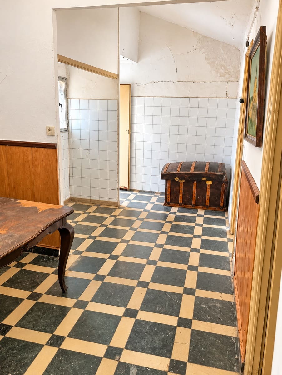 Chalet de 10 habitaciones en Arriate en venta con piscina - 450.000 € (Ref: 10163311)