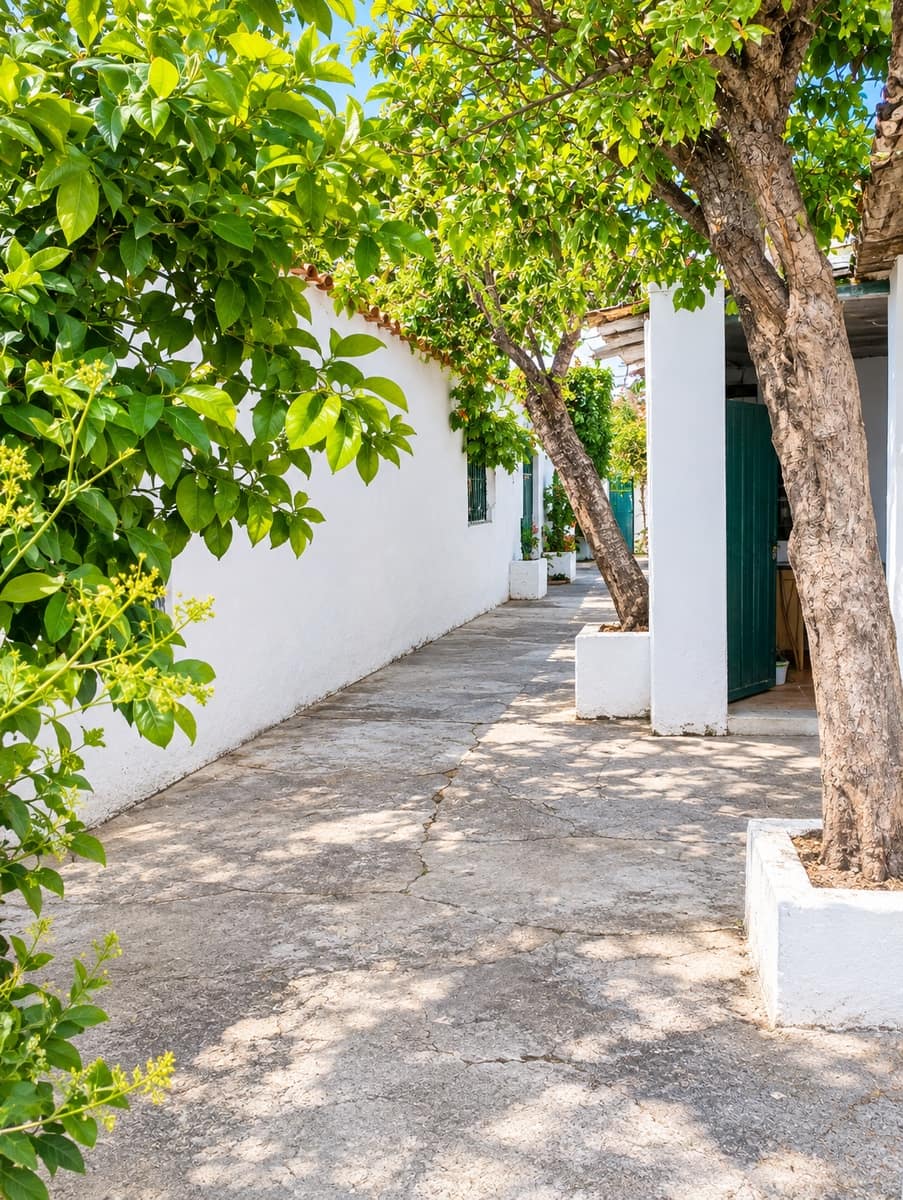 Chalet de 10 habitaciones en Arriate en venta con piscina - 450.000 € (Ref: 10163311)